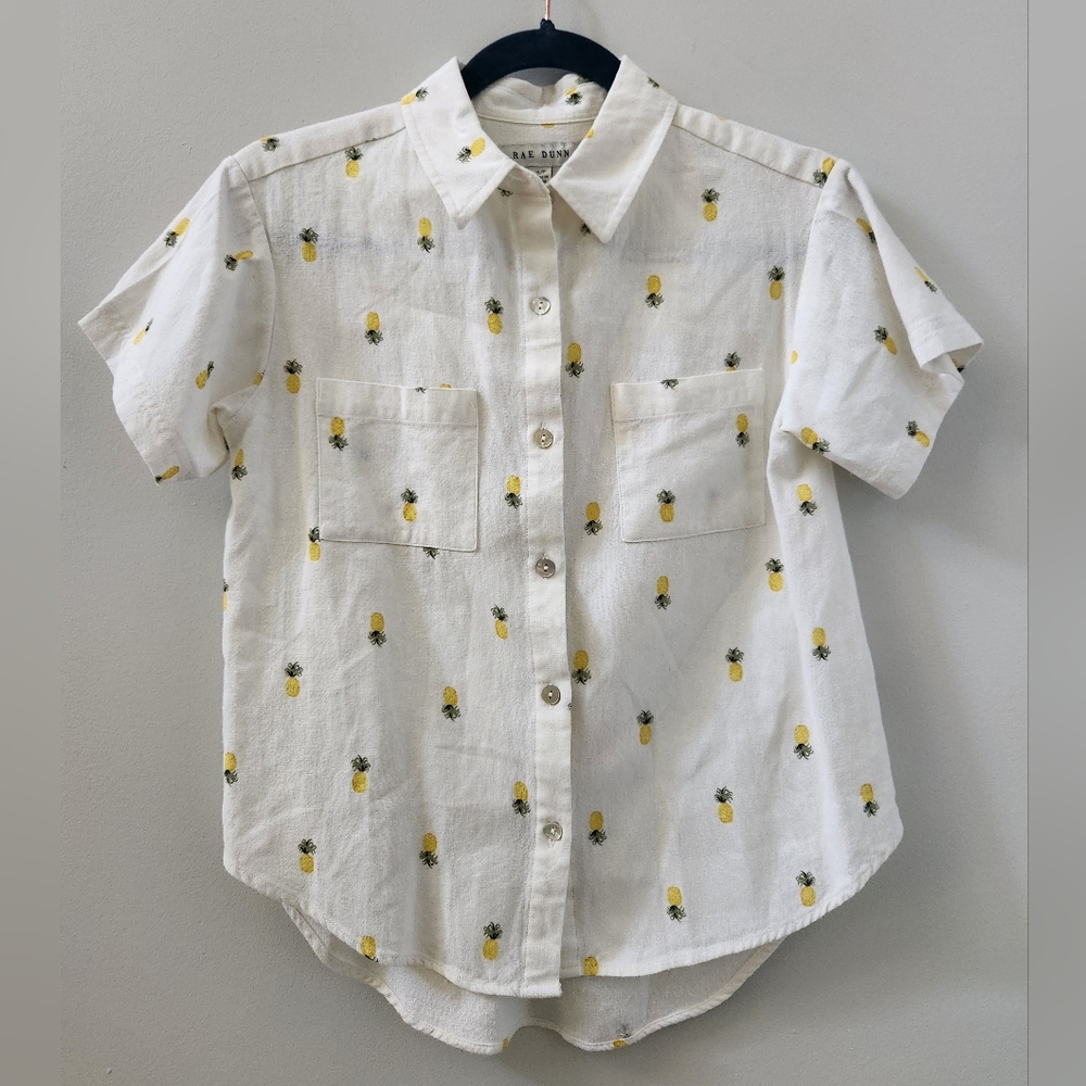 Rae Dunn Linen Blend Pineapple Print ButtonUp Short Sleeve Shirt Size S (H16)